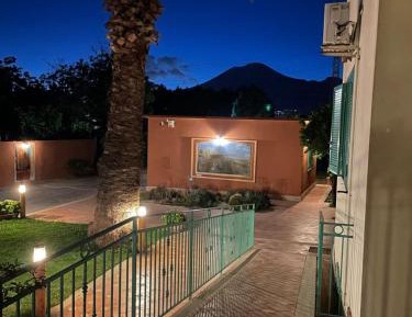 Triple Room with Garden View