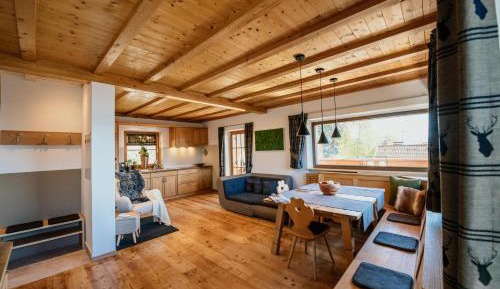 Superior One-Bedroom Apartment