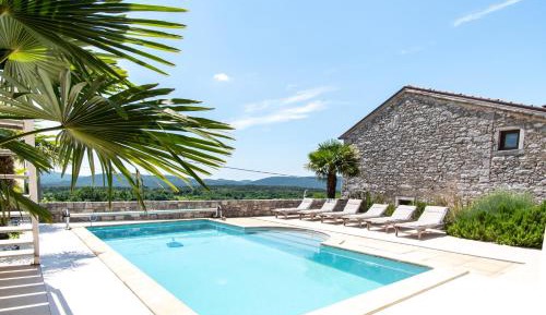 Villa With Pool