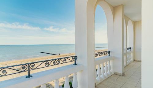 Suite with Sea View