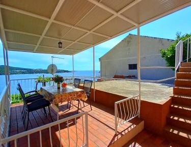 Two Bedroom Apartment with Terrace and Sea View
