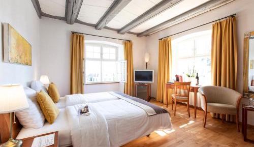Double Room Deluxe