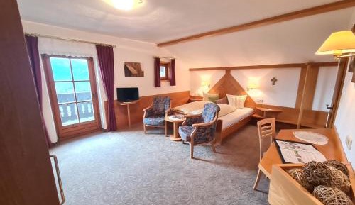Deluxe Double Room with Balcony