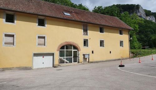 Apartment with Terrace