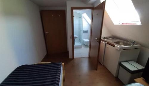 Single Room with Bathroom
