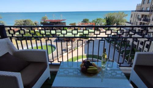Apartment with Sea View