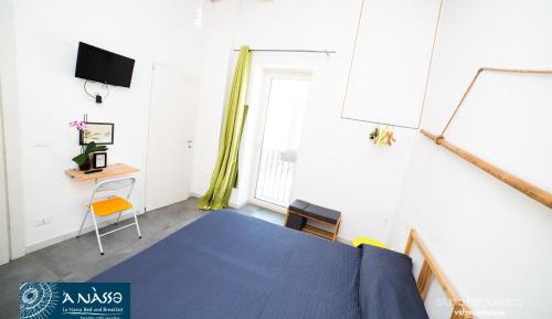 Double or Twin Room with Sea View