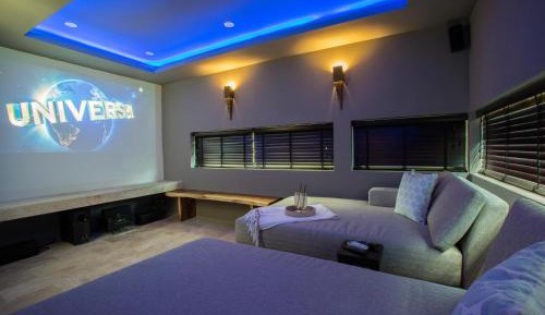 Two-Bedroom Pool Suite with Seaview & Cinema