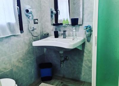 Double or Twin Room - Disability Access