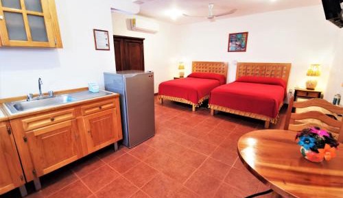 Bungalow with Two Double Beds 