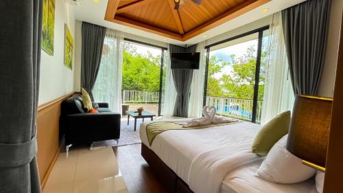 Villa with Creek View