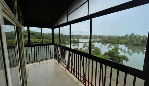 Family Room with Lake View