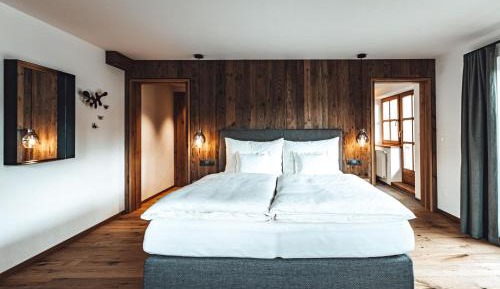 Junior Suite with Garden View