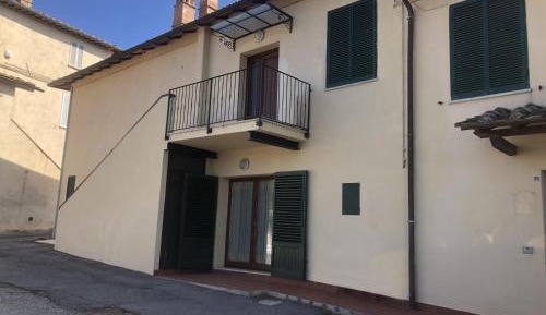 Single Room with Private Bathroom