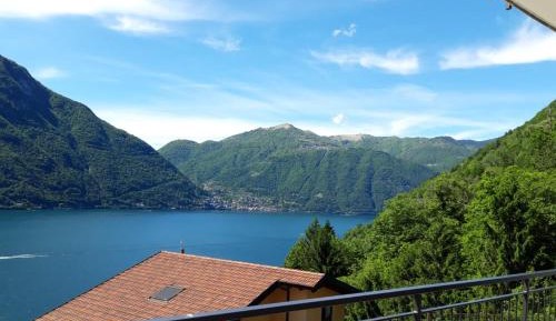 Superior One-Bedroom Apartment with Balcony