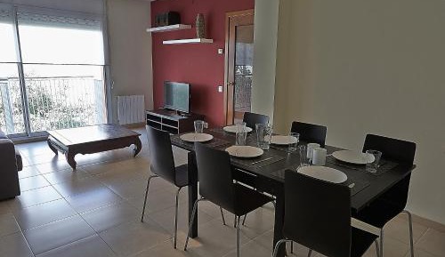Three-Bedroom Apartment (2-7 adults)