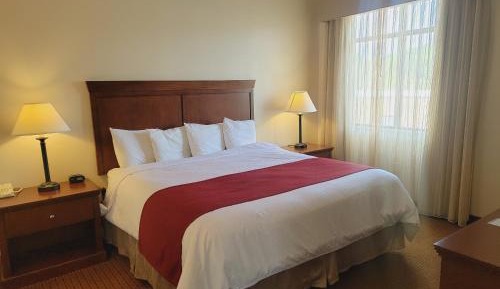 King Suite - Hearing Accessible