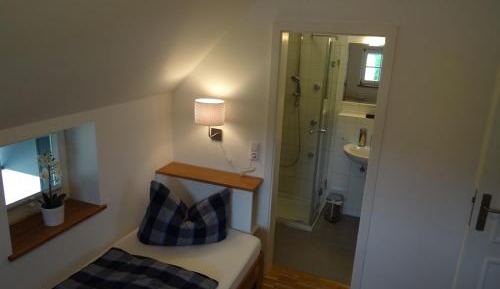 Single Room with Shower