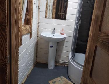 Triple Room with Private Bathroom
