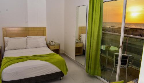 Double Room with Balcony and Sea View