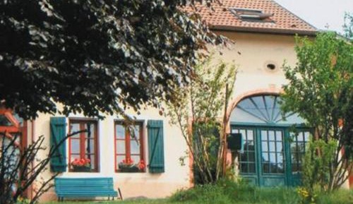 Holiday Home (3 adults)