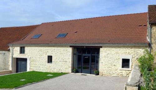 Holiday Home (6 Adults)