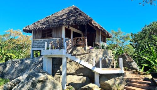 Deluxe Bungalow with Sea View