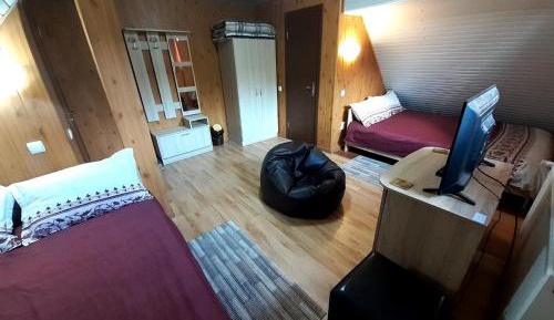 Quadruple Room with Shower