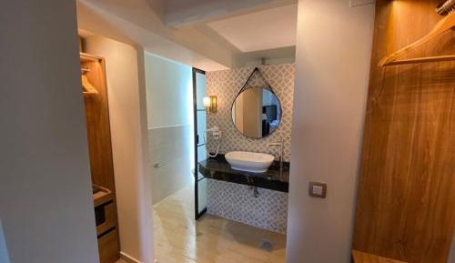 Double Room with Lake View