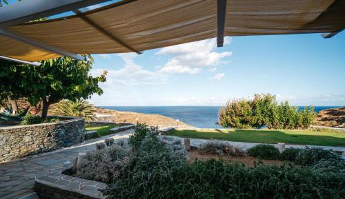 Studio with Sea View