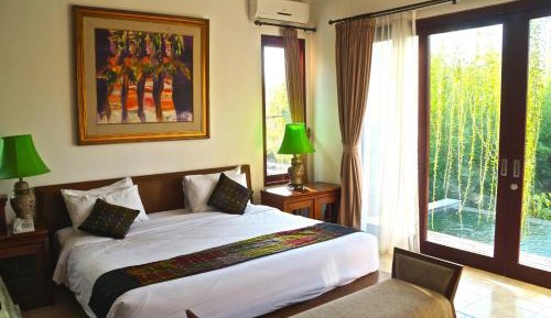 Suite with Private Pool