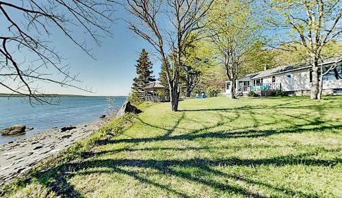 Four bedroom holiday home 