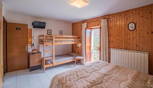 Comfort Quadruple Room
