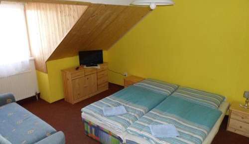 Twin Room with Extra Bed