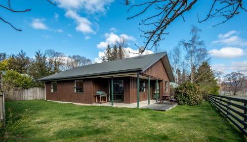 Three-Bedroom Holiday Home 