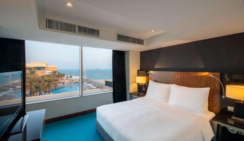 Suite with Sea View and Lounge Access