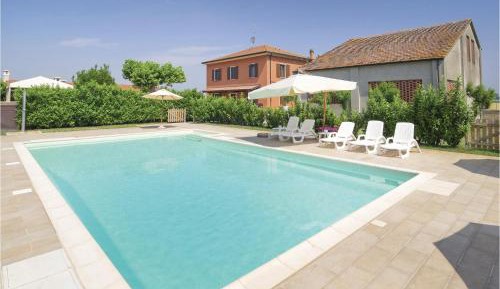 Four-Bedroom Holiday Home