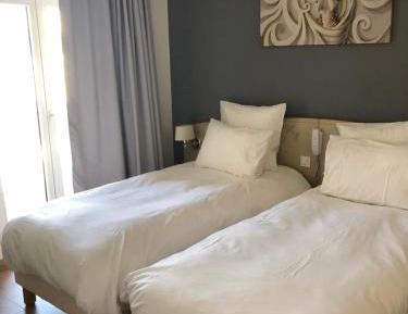 Twin Room with Balcony