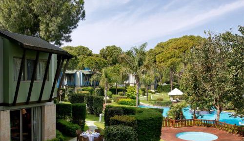 SELECT VILLA 