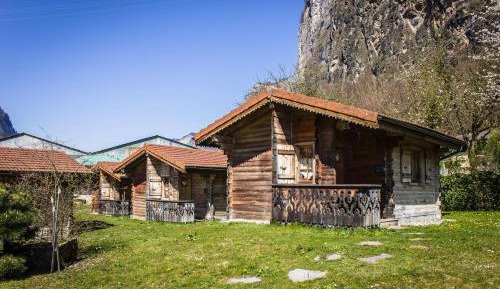 Chalet (2 People)