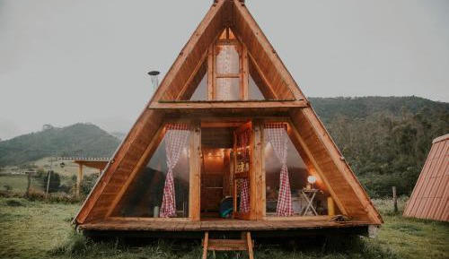 Deluxe Double or Twin Room with Lake View