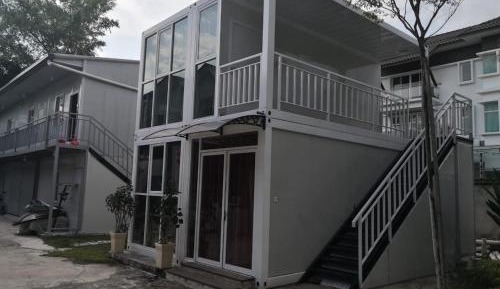 Premium duplex glass cabin