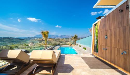 Junior Suite with Private Pool