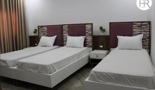 Triple Room with Bathroom