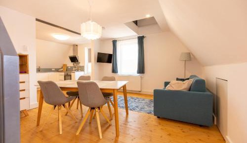 Apartment - Split Level