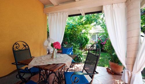 Studio with Terrace