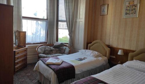 Double or Twin Room with Private Bathroom