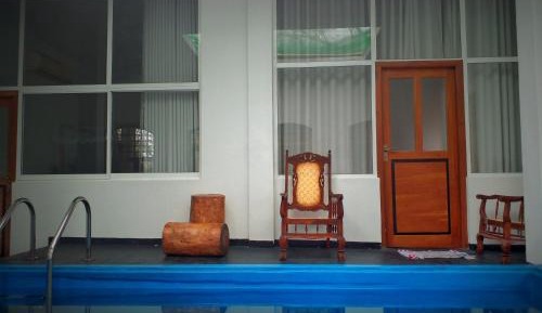 Double Room with Pool View