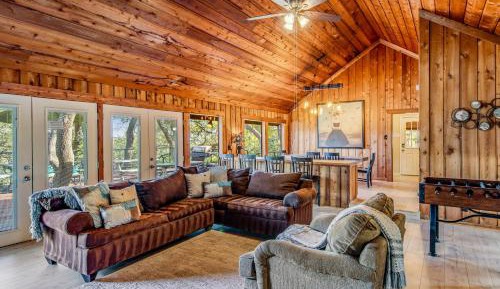 Four bedroom holiday home 