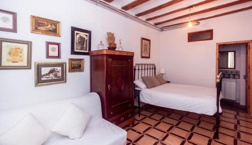 Triple Room with Private Bathroom